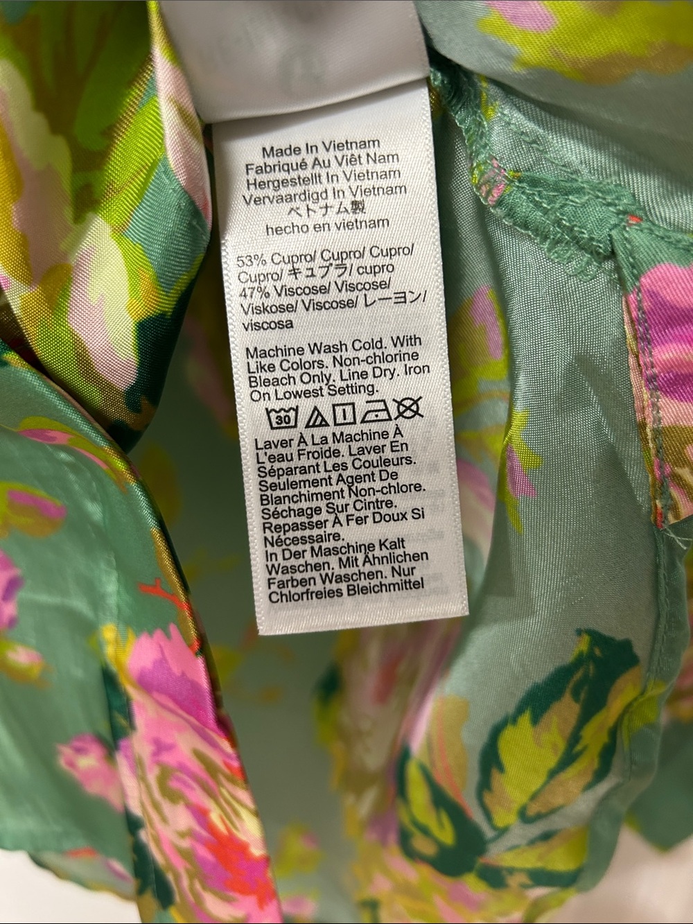 J.Crew Green cupro-blend Button-Down Shirt in rose garden - Picture 5 of 8